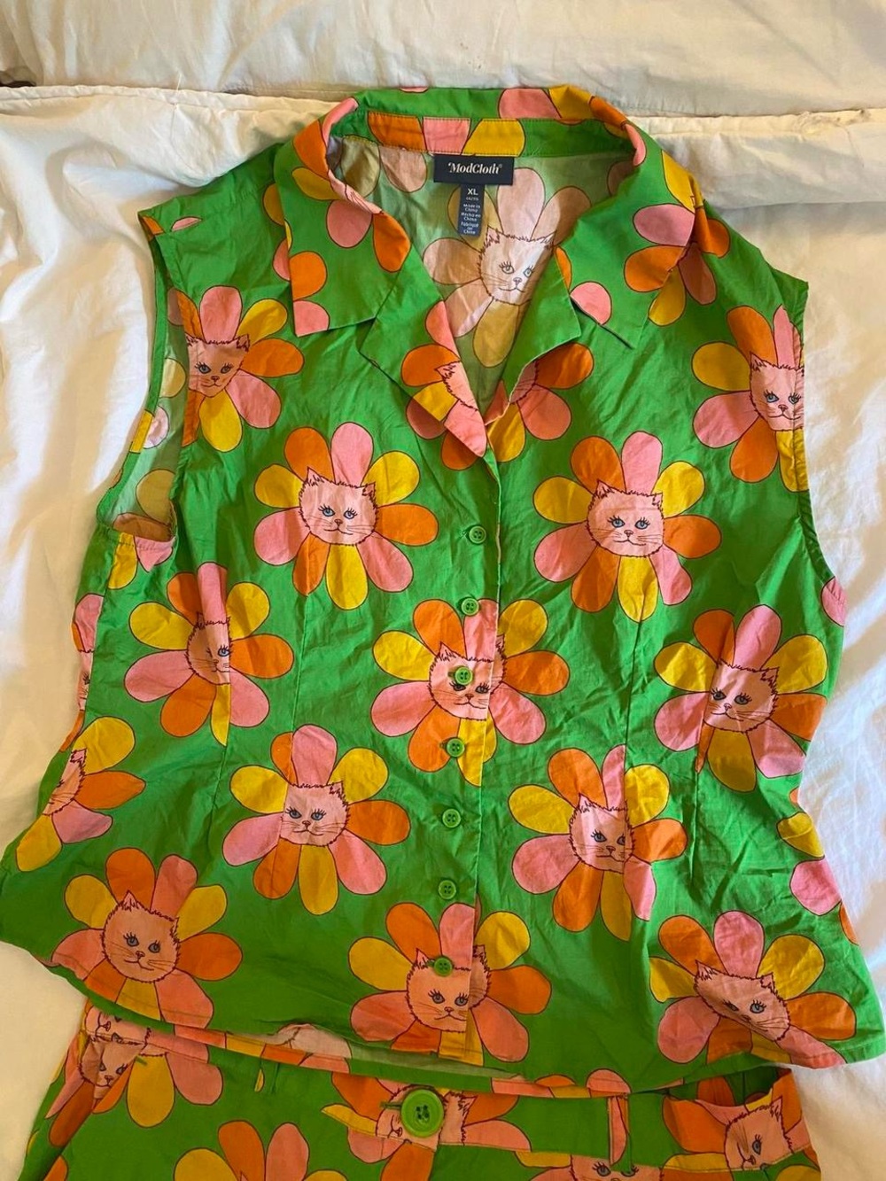 ModCloth flower power psychedelic cat matching pants set - Picture 2 of 4